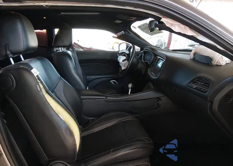 2016 Dodge Challenger R/T Plus z USA, uszkodzony, nr VIN 2C3CDZBT3GH226234